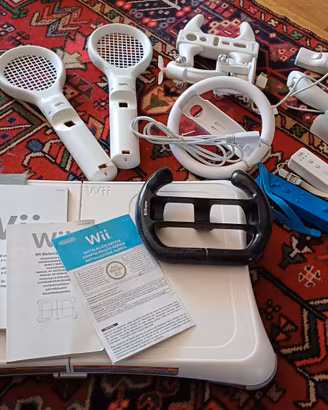 Lotto Nintendo Wii Retrocompatibile + Wii Fit