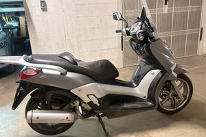 Yamaha XCity 250