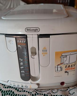 Friggitrice  De Longhi easy clean system