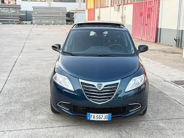 Lancia Ypsilon 1.3 MJT 16V 95 CV 5 porte S&S Silve