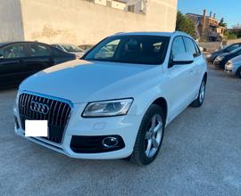 Audi Q5 2.0 TDI 190 CV clean diesel quattro Advanc
