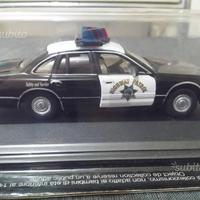 Polizia Ford Crown Victoria. Scala 1 / 43