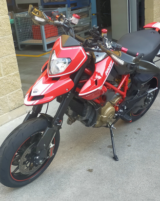 Ducati hypermotard 1100 SP Evo