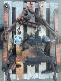 Sollevatore posteriore trattore