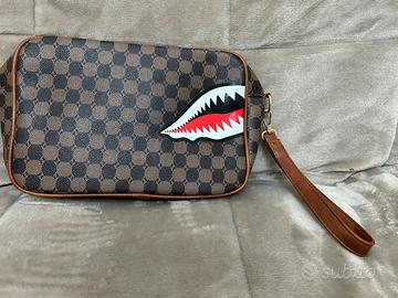 Pochette unisex nuova senza cartellino