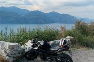 Yamaha XJ6 - 2011