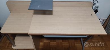 Scrivania 