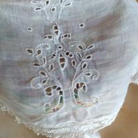 Cuffietta neonato preziosa.