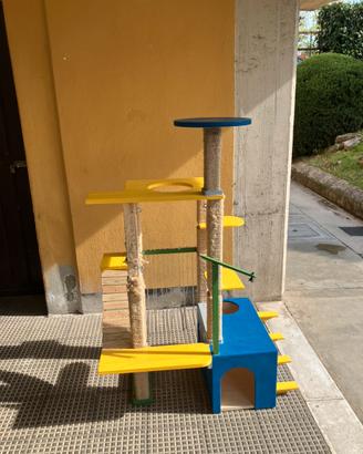 Stupendo tiragraffi x esterni o interni ampi