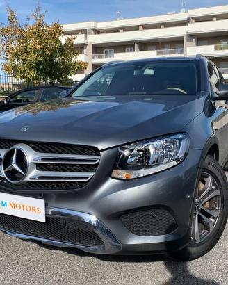 MERCEDES-BENZ GLC 220 d 4Matic Business