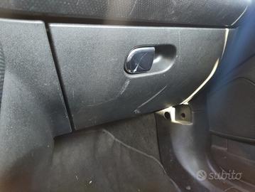 Cassetto portaoggetti FIAT BRAVO del 2009