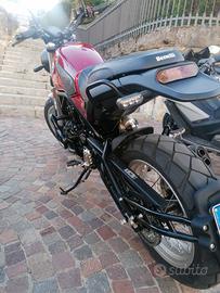 moto Benelli leoncino