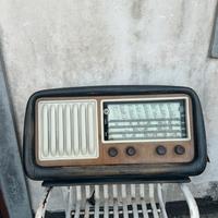 Radio anni 50 vintage a valvole in legno