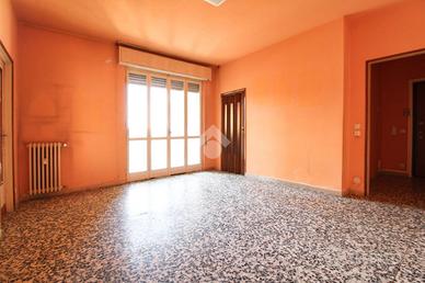 3 LOCALI A SAN MARTINO SICCOMARIO