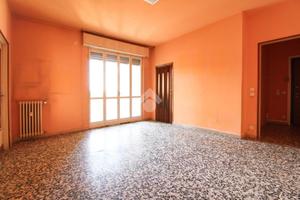 3 LOCALI A SAN MARTINO SICCOMARIO