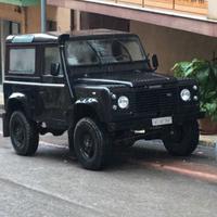 Land Rover Defender 90 