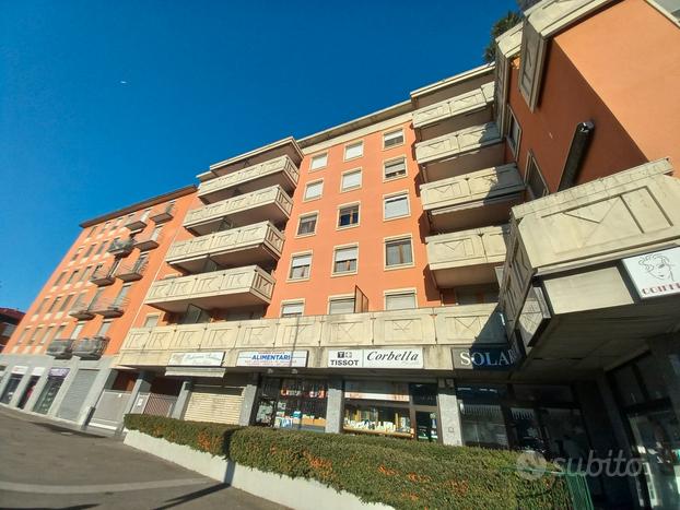 3 locali con terrazzo