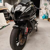 Kawasaki ZX10R 2016 pronto pista 