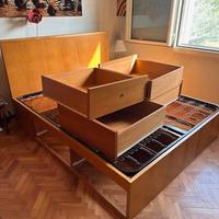 Divano letto ikea e letto con cassettoni