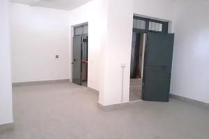 Locale seminterrato uso deposito via delle palme