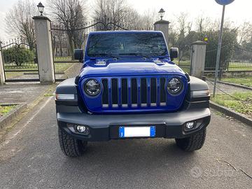 Jeep Wrangler Rubicon 2.2mjt-Gancio Traino-