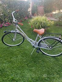 Bicicletta marca Victoria Nuova mai usata