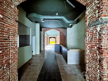 Negozio Milano [Cod. rif 3288033ACG]