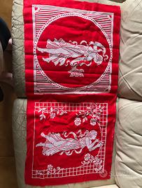 Due Tele punto croce fatte a mano