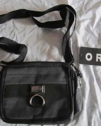 Borsa a tracolla in nylon .