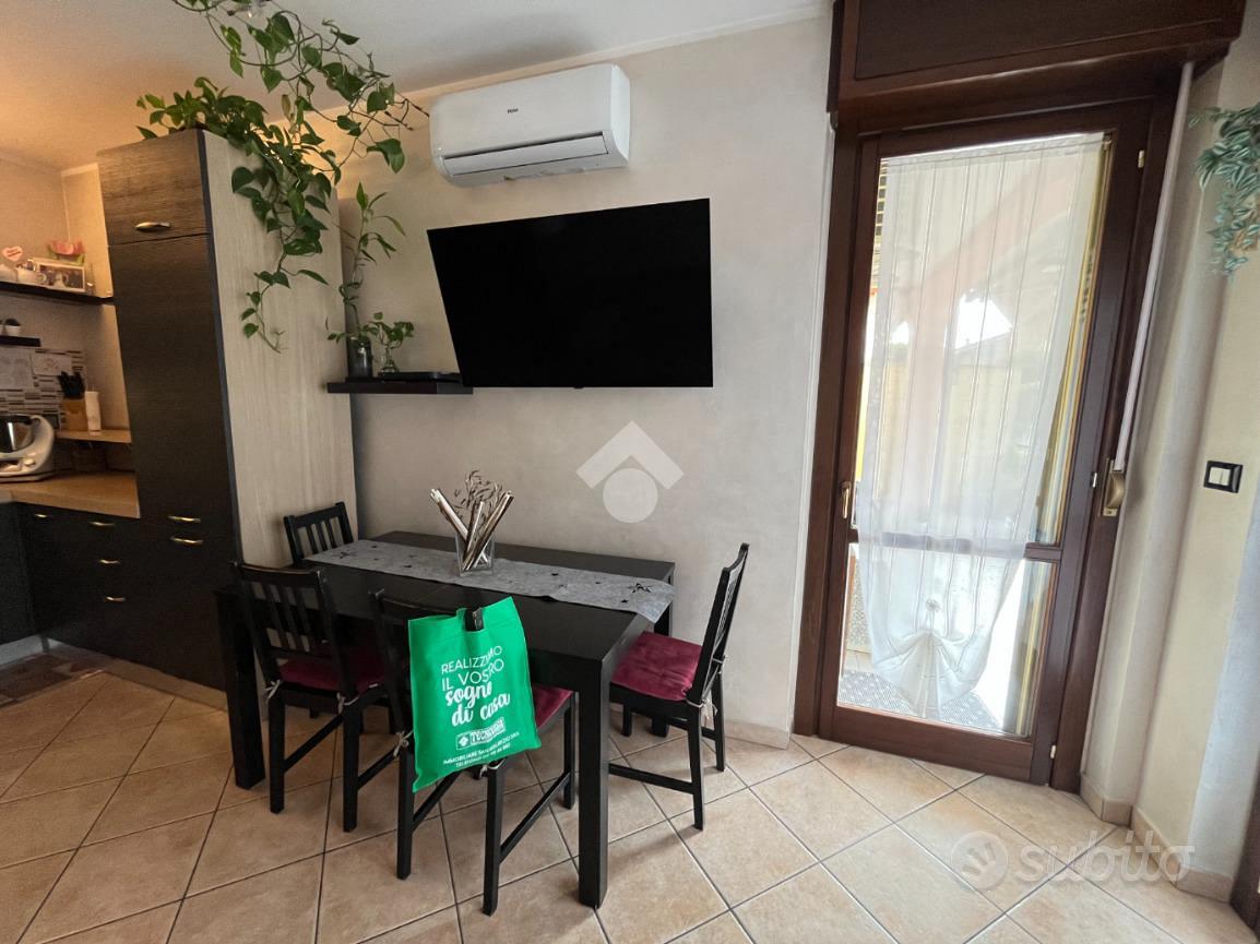 Apartment in San Francesco al Campo, Torino - Vista 5