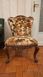 Set poltroncine e tavolo da caffè