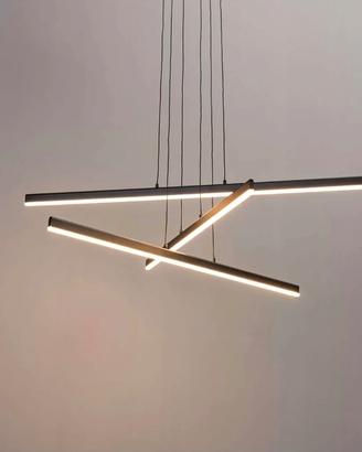 lampadario moderno nero con barre luminose