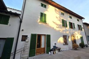 Appartamento di 80 m² con 4 locali a Campi Bisenzi