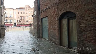 Piccolo fondo uso negozio