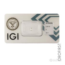 Diamante baguette certificato IGI 0,28 ct