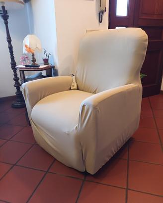 Poltrona alzapersone elettrica