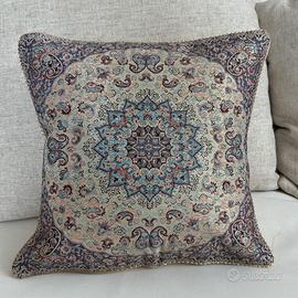 Federa cuscino in pura seta naturale 100% ricamato