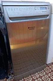 Lavastoviglie hotpoint ariston