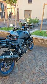 Suzuki VStrom 1050 - 2024 accessoriata come nuova