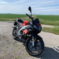 Aprilia Tuono 125