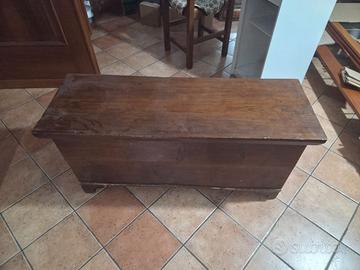 Cassapanca in Vero Legno con Pistone
