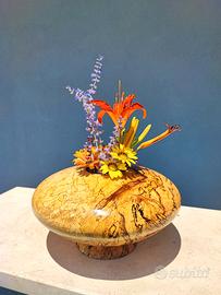 vaso artigianale in legno di faggio 