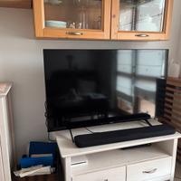 madia e mobile televisione Callesella