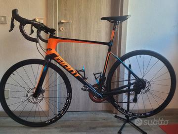 Bici da corsa Giant Defy Advanced SL TG 56