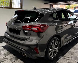 Ford Focus 1.0 H 125CV ST-Line