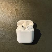 Apple AirPods 1