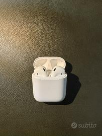 Apple AirPods 1