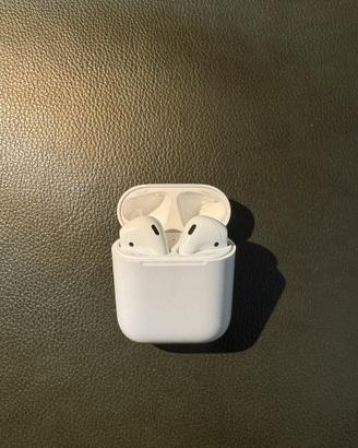 Apple AirPods 1