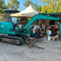 Miniescavatore 28QL Komatsu PC 25+2 benne 1992