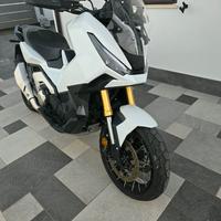 Honda Xadv anno 2025